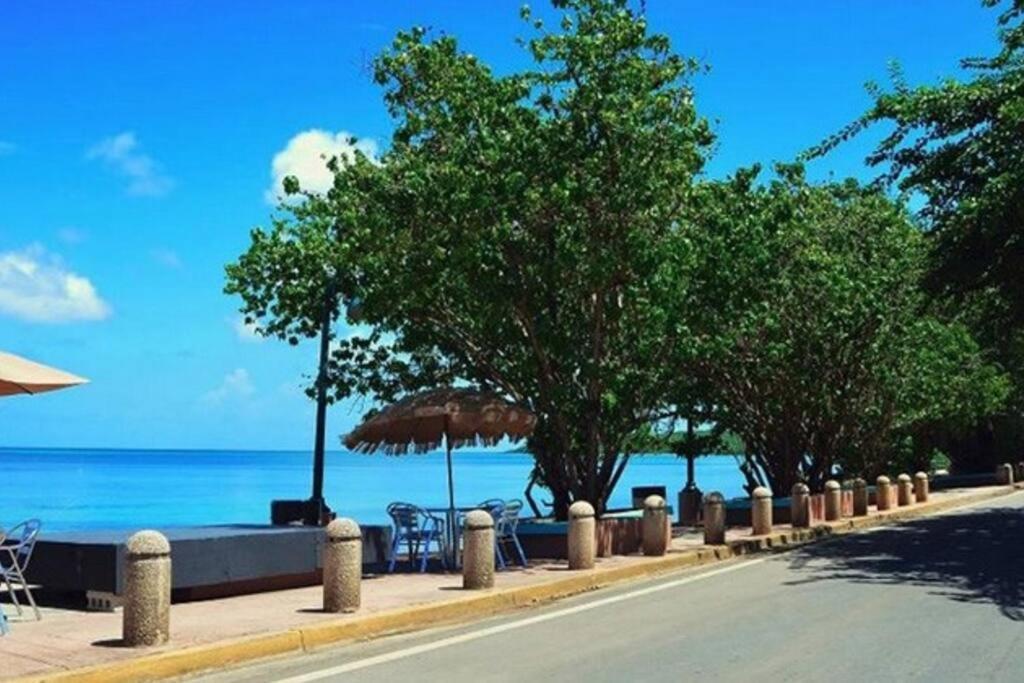 Sunset View Apartment In A Great Location Fajardo Buitenkant foto